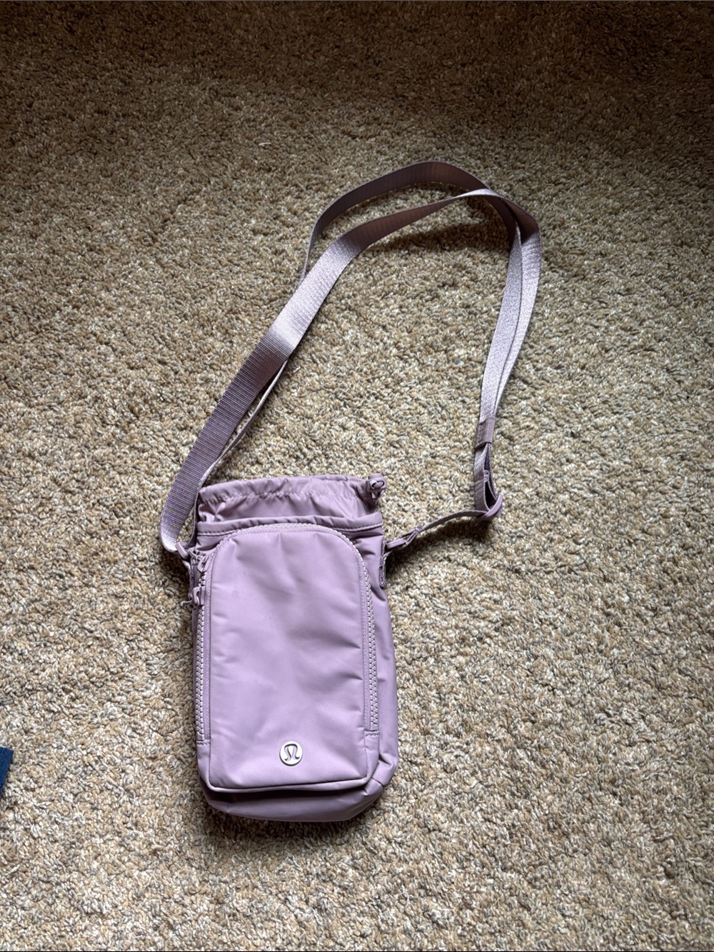 lululemon athletica Light Mauve Crossbody Phone Bag